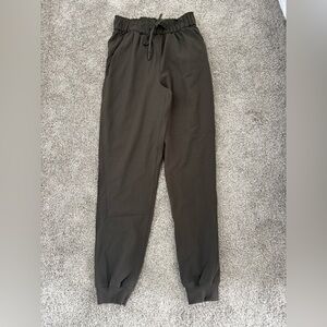Lululemon Athletica Black Jogger Track Pants with Elastic Waistband